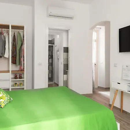 Altre 3* 奧爾比亞