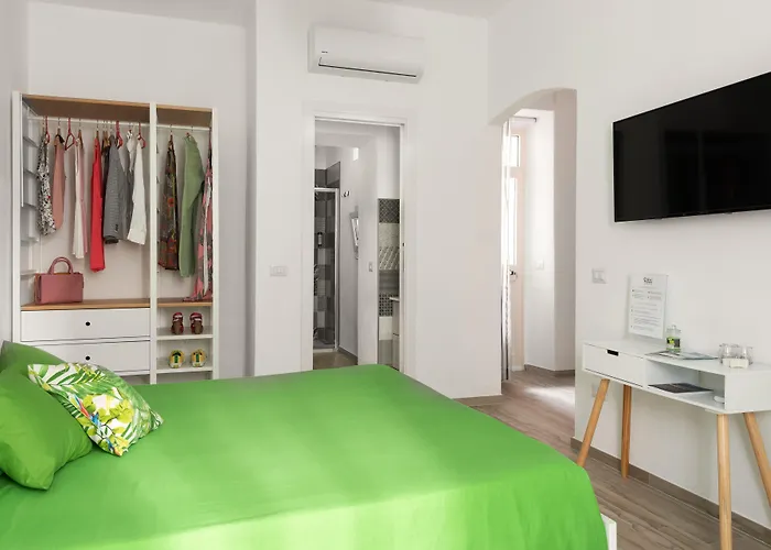 Altre 3* 奧爾比亞