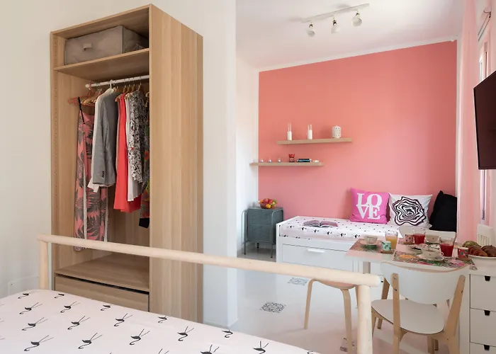 Altre 招待所 奧爾比亞